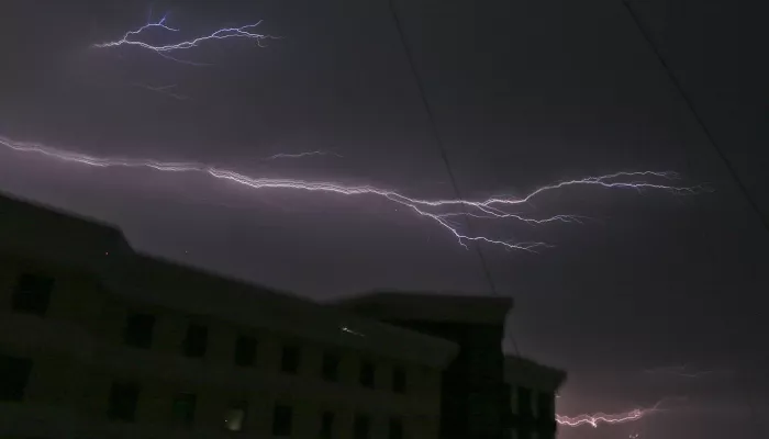 Опасные погодные явления пообещали жителям Алтайского края