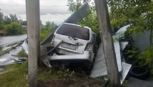 В Горно-Алтайске пьяный водитель без прав устроил ДТП, четыре человека пострадали